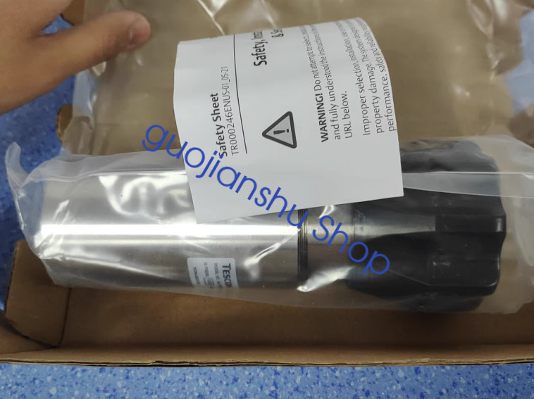 1PCS NEW TESCOM 44-1166-24-170 Pressure valve Fast delivery Via Fedex/DHL