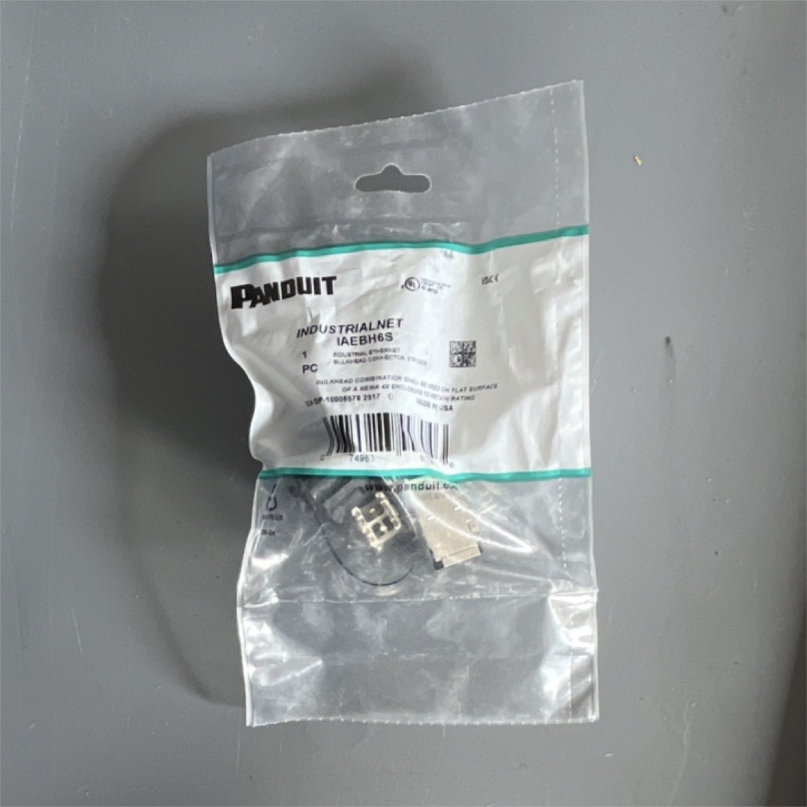 Panduit IndustrialNet IAEBH8S RJ45 Networking Plug Silver Packaged