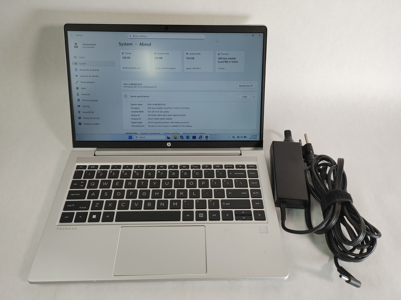 HP ProBook 440 G9 Core i7-1255U 1.70 GHz 16 GB DDR4 256 GB NVMe Windows 11 Pro
