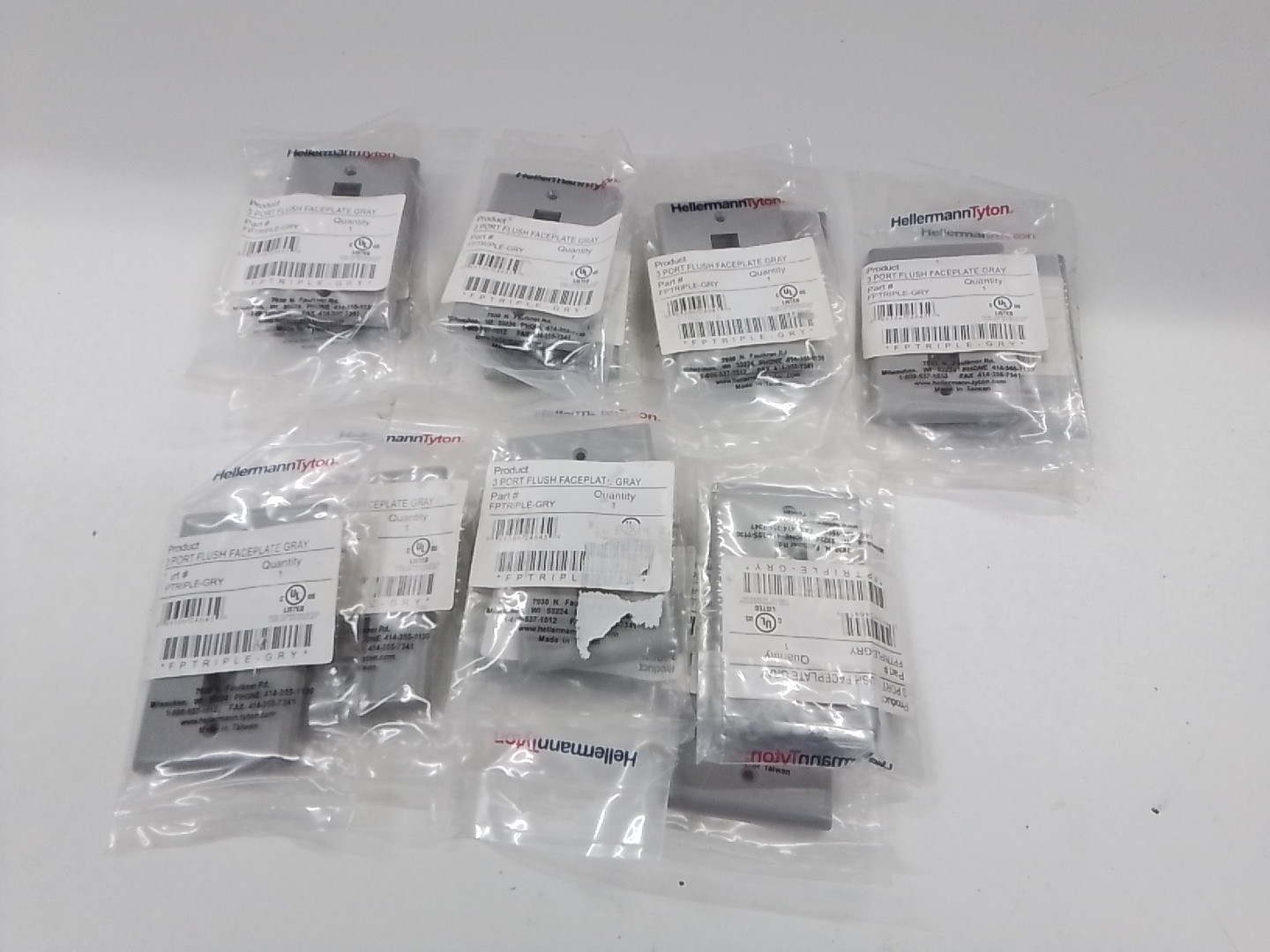 Lot Of (14) FPTRIPLE-GRY Single Gang 3 Port Faceplate ID Windows Data Grey
