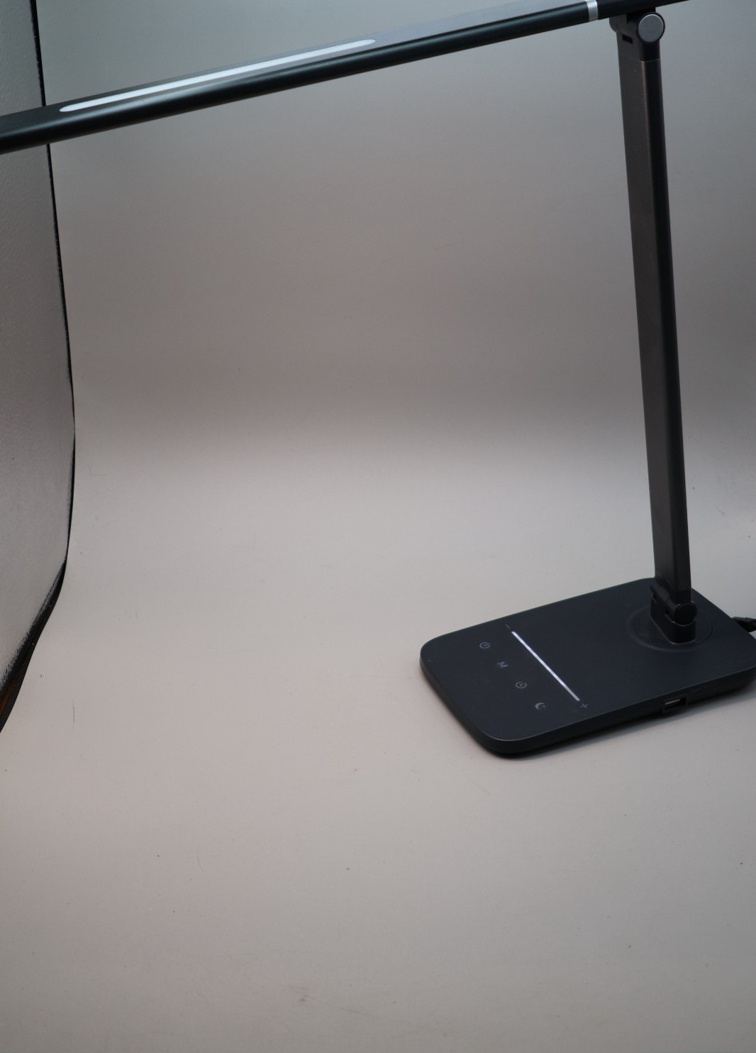 LED Desk Lamp Dimmable Table Lamp Reading Lamp with USB Charging Port, Black