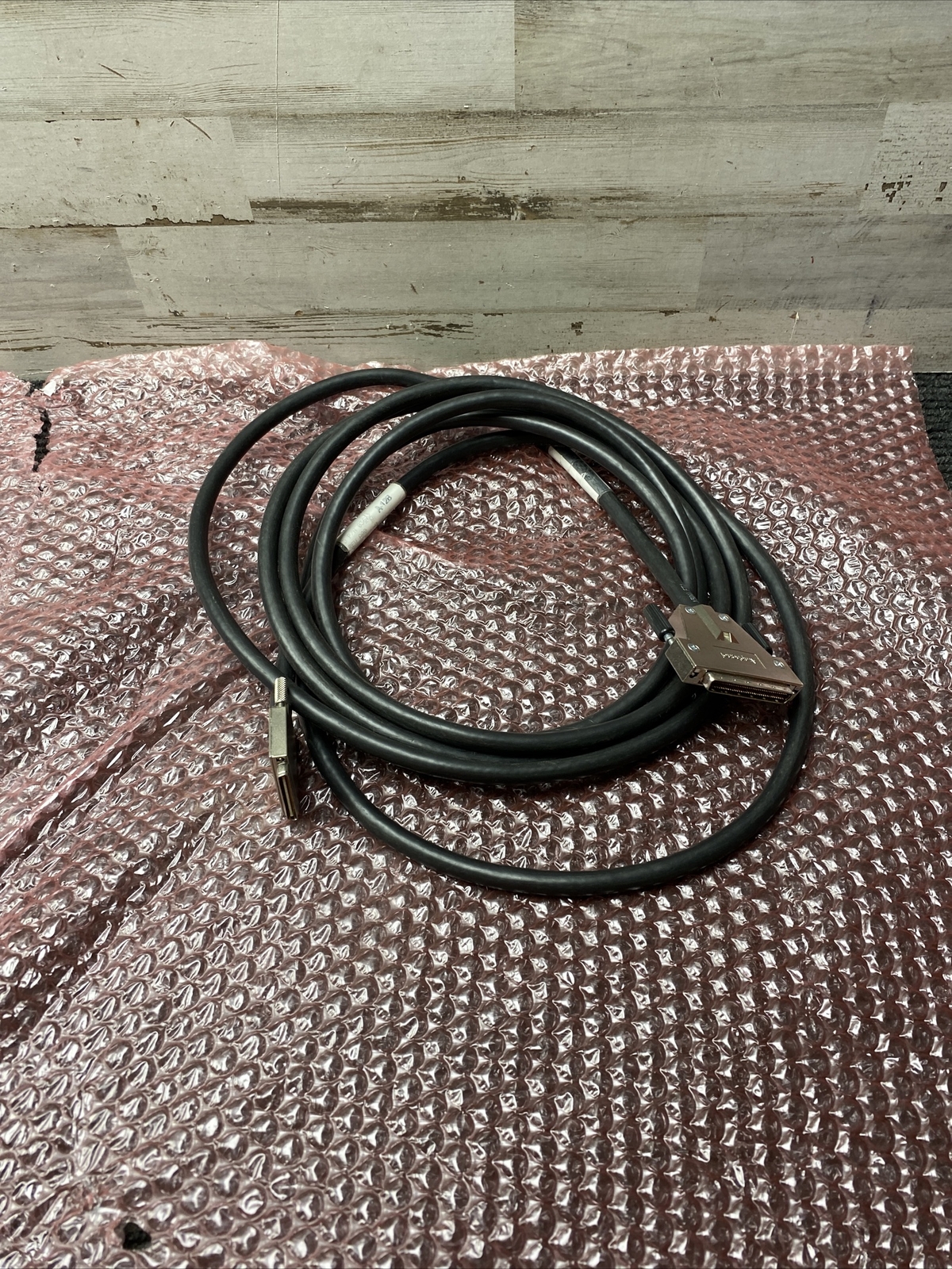 USED AMPHENOL 003672 03672 VHCDI 68 PIN SCSI CABLE  13' LENGTH