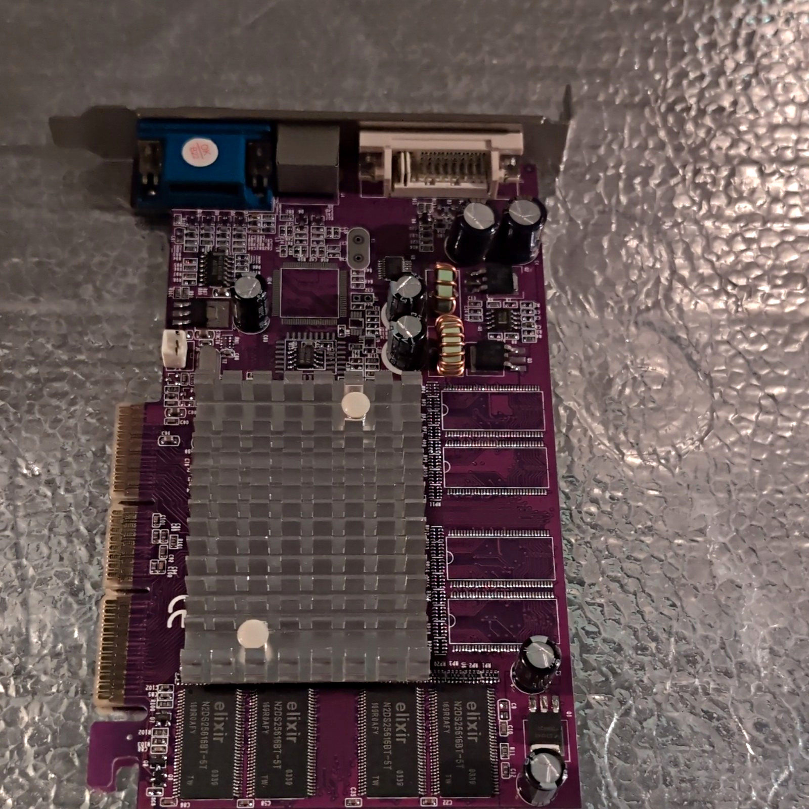 NVIDIA GeForce FX 5200 128MB DDR AGP Graphics Card DVI VGA S-Video TV-Out
