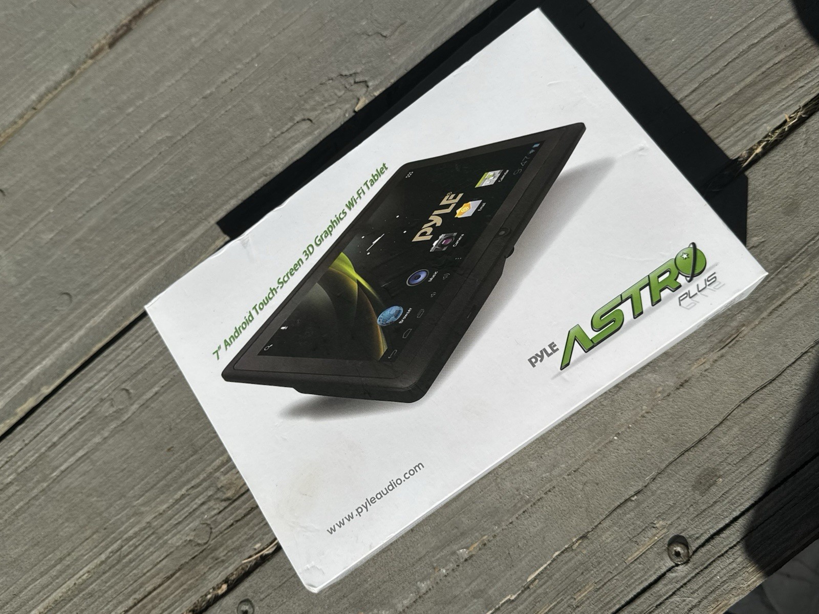 Pyle Astro Plus 7" Android Wi-Fi Touchscreen Tablet 4GB Black PTBL7C