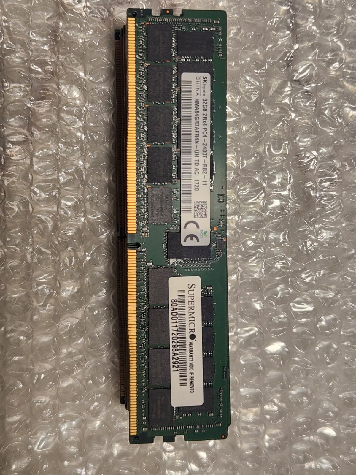 SK Hynix 32GB DDR4 2Rx4 PC4-2400T RB2 ECC RDIMM Server RAM HMA84GR7AFR4N-UH 