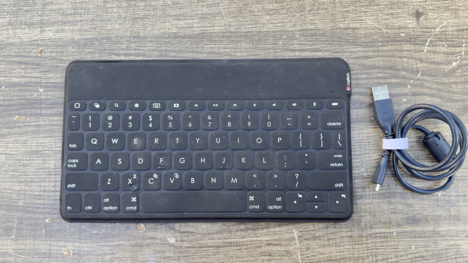 Logitech Y-R0052 Keys-To-Go Wireless Keyboard - Working
