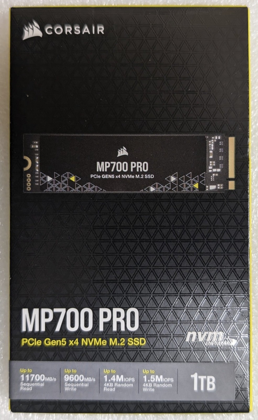 REFURBISHED 1TB Corsair MP700 PRO PCIe Gen5 x4 M.2 2280 CSSD-F1000GBMP700PNH/RF2
