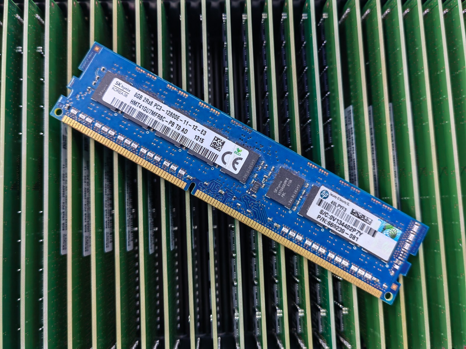 HP  8GB DDR3 1600 ECC UDIMM RAM 2Rx8 PC3-12800E  1.5v 240pin made from SK Hynix