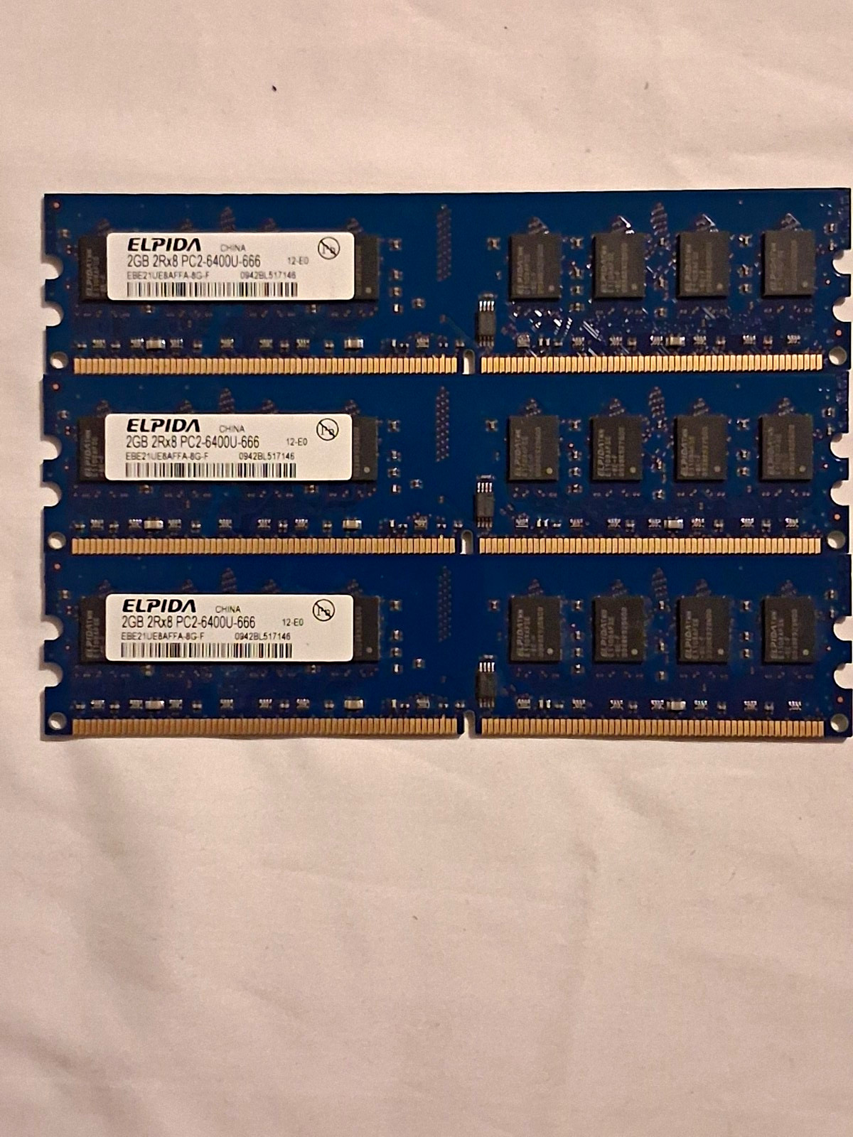 Elpida 6GB (3x2GB) DDR2 240-Pin DIMM PC2-6400U-666 Unbuffered EBE21UE8AFFA-8G-F