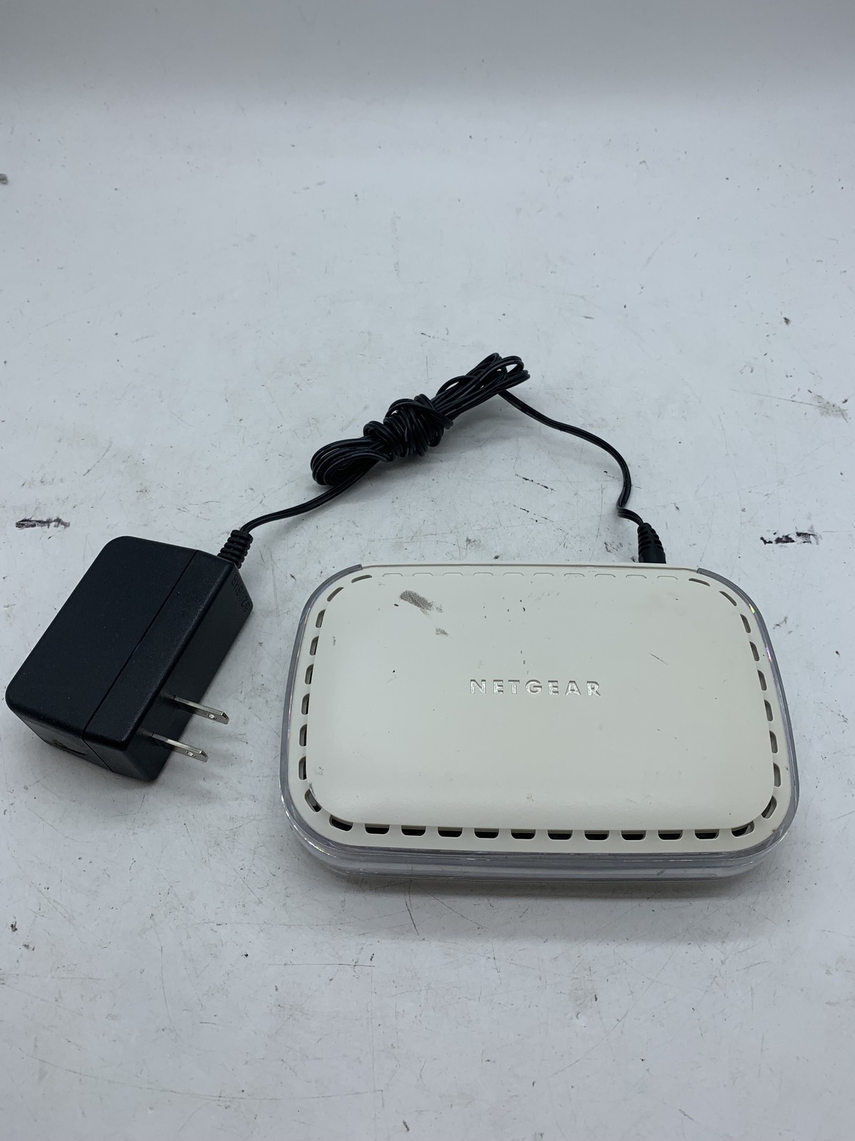 Netgear GS605 v4 5-Port 10/100/1000M Switch w/ AC ~ 