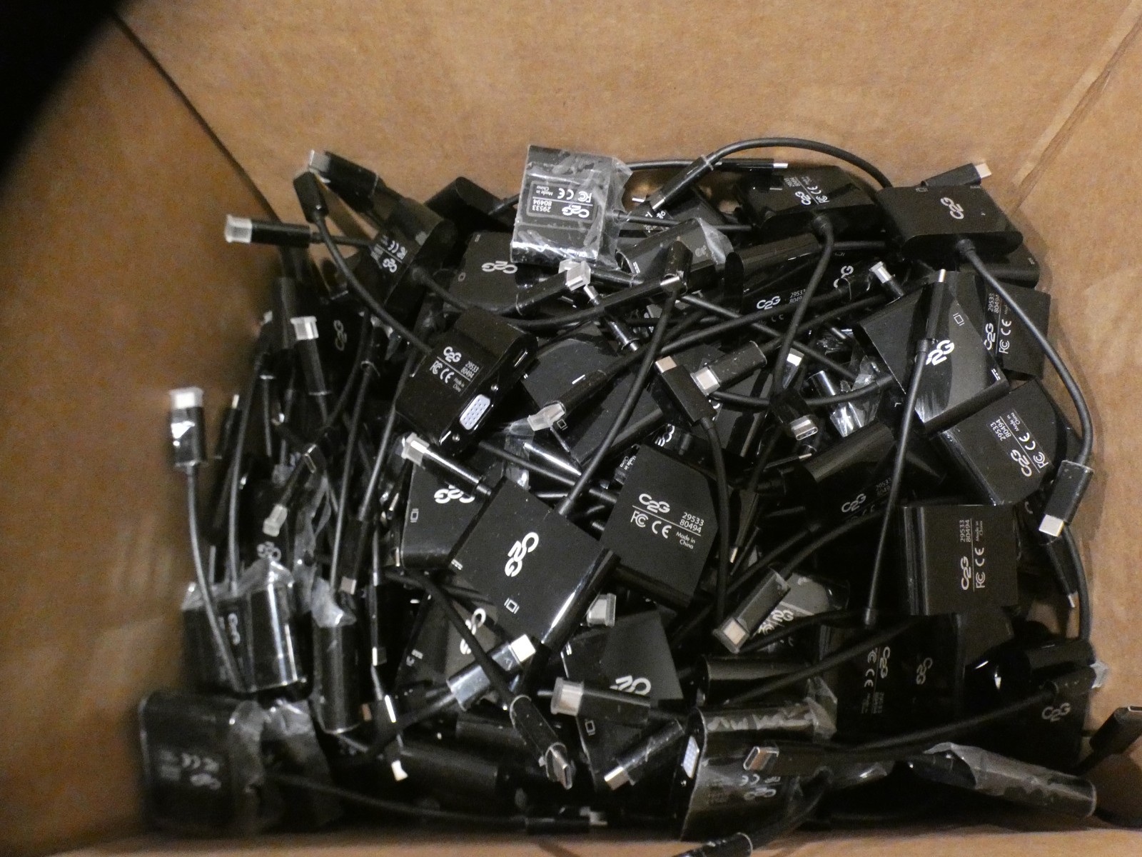 C2G 29533/80494 USB-C to VGA Multiport Adapter with Power Delivery (Lot of 10)