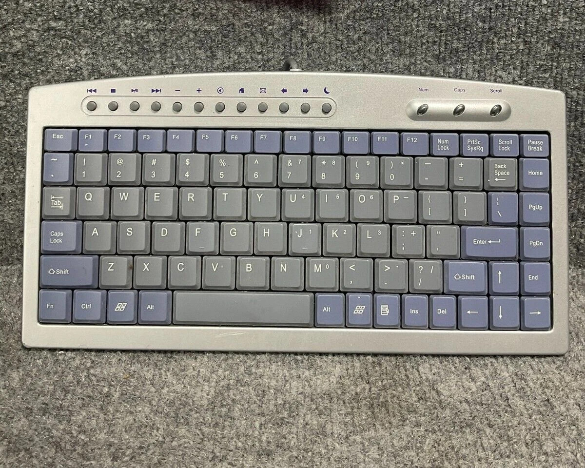 Used Universal QWERTY USB Wired Keyboard PC Laptop Silver Plug Play