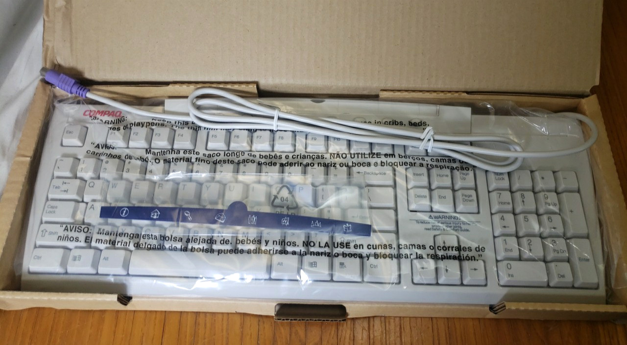 Vintage Ultra Rare NEW HP / Compaq KB-9963 PS/2 Keyboard Silver - English