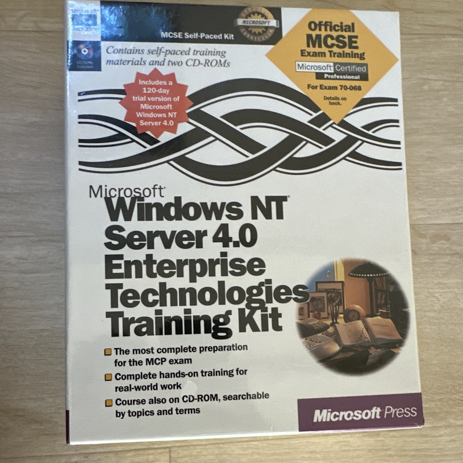 Microsoft Press Windows NT Server 4.0 Enterprise Tech Training Kit Manual & CD