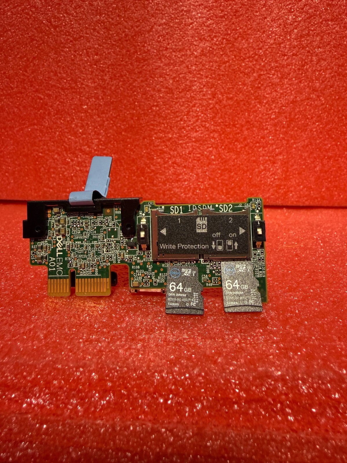 Dell RT6JG  6R6N4 Internal Dual SD Reader Module  2x64GB SD Cards R440 R640 R740