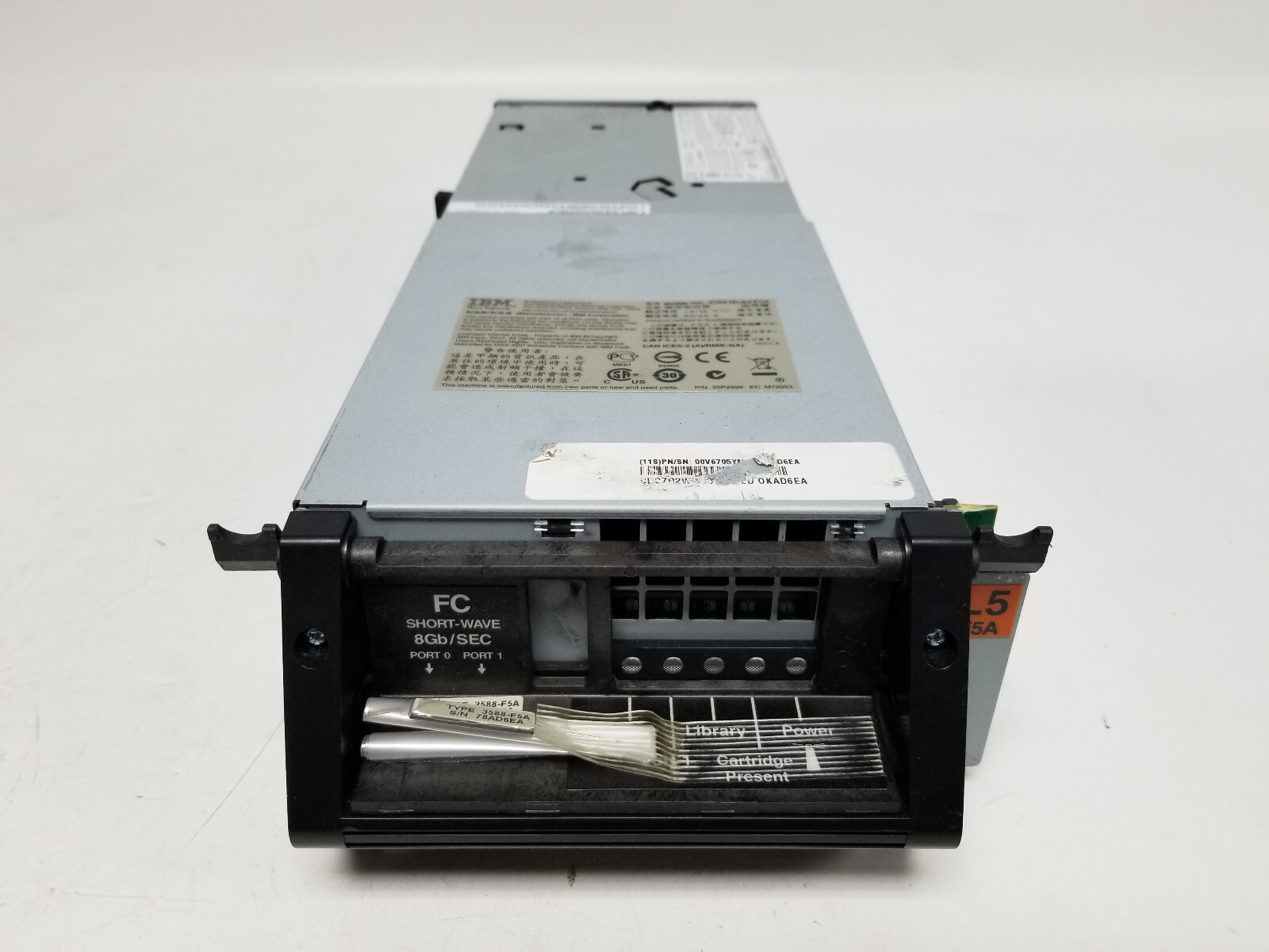 IBM System Storage TS1040 Ultrium LTO 5 Drive Model 3588-F5A (35P2999)