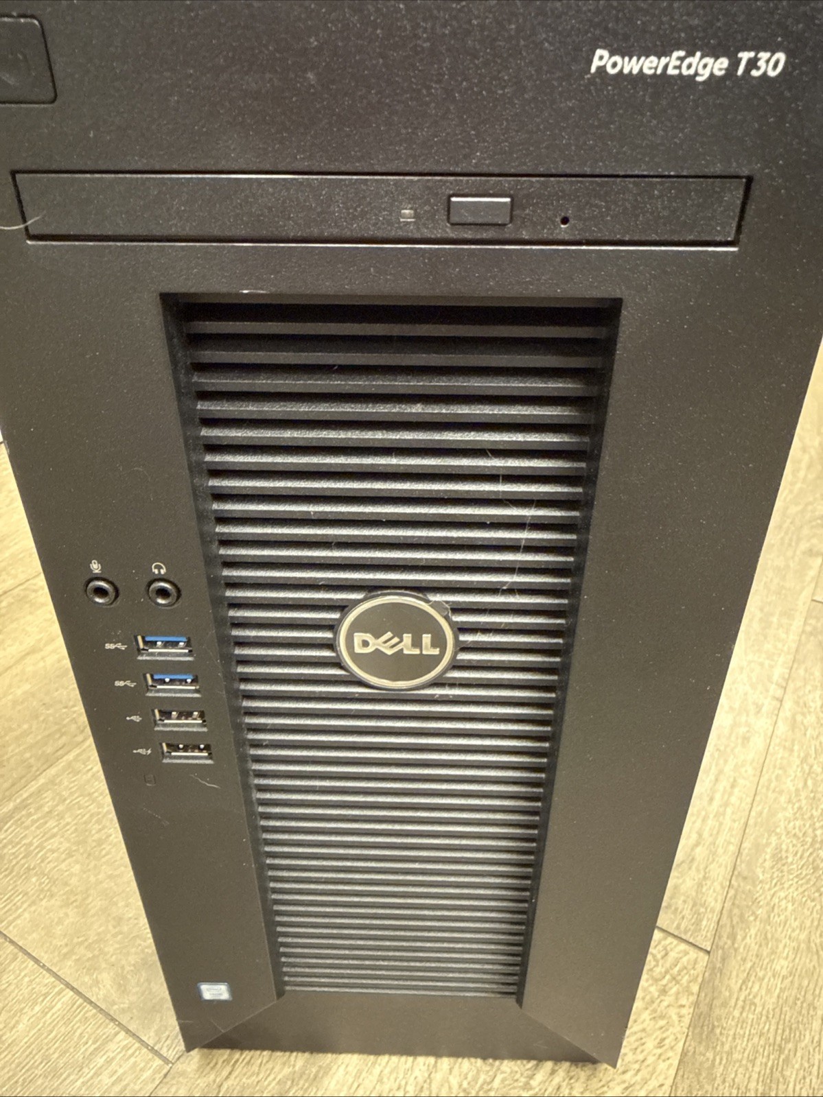 Dell PowerEdge T30 Tower Server Untested Seagate HDDs RAM Module