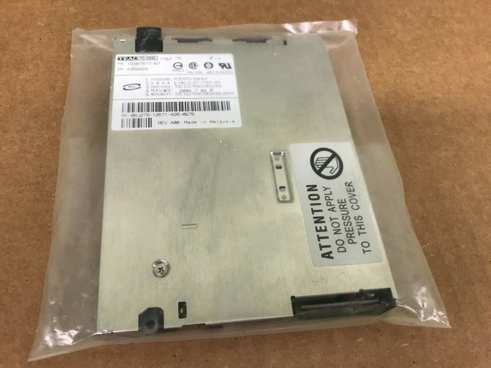 TEAC FD-05HG 5682-U floppy drive, 3.5", 1.44MB for Laptops 