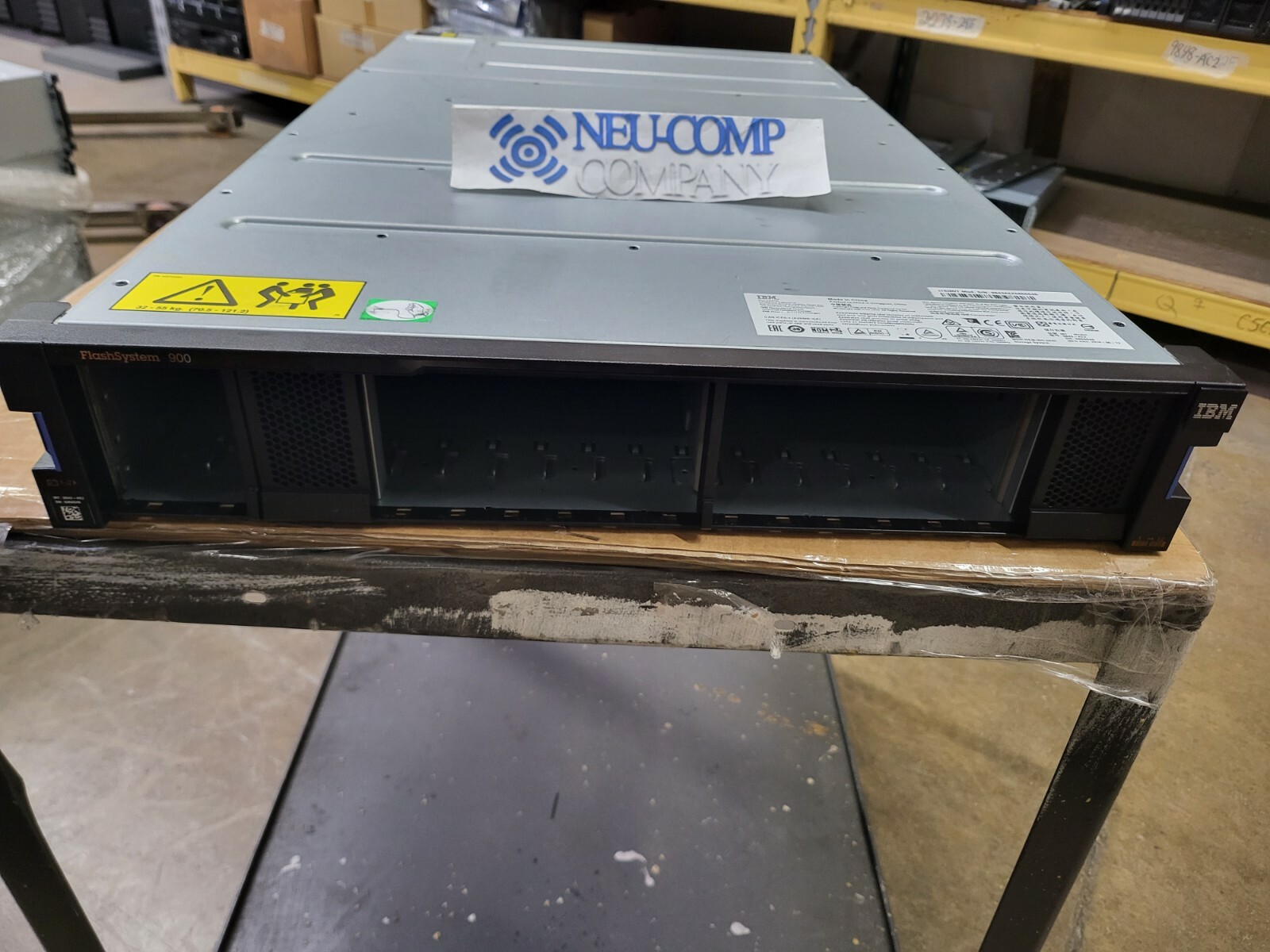IBM 9843-AE2 Flash System 900 No Batteries No Drives