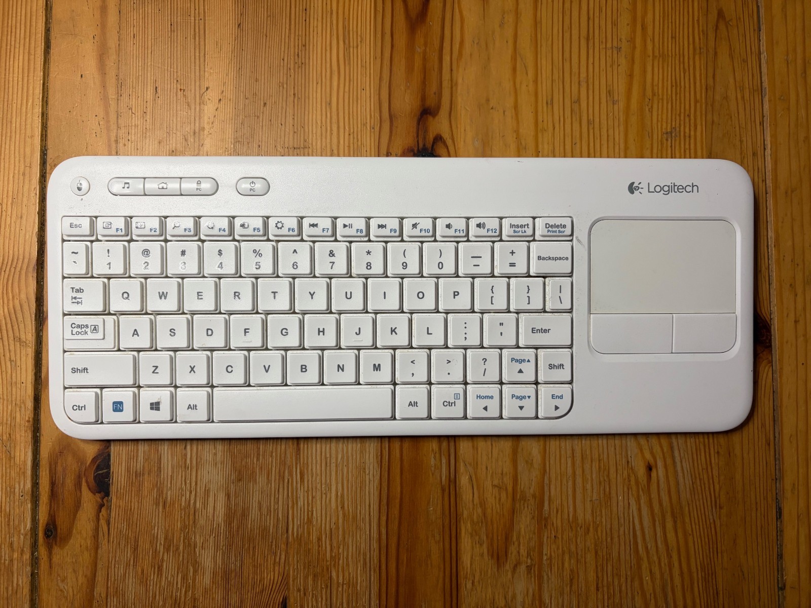 Logitech K400 (920-003070) Wireless Keyboard (white, rare)