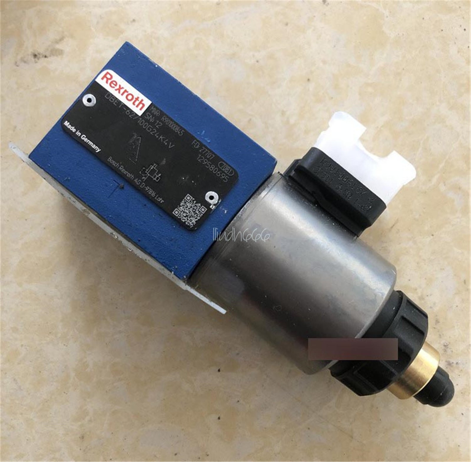 1PCS NEW Rexroth Proportional valve R901000845 DBET-62/100G24K4V fedex or DHL
