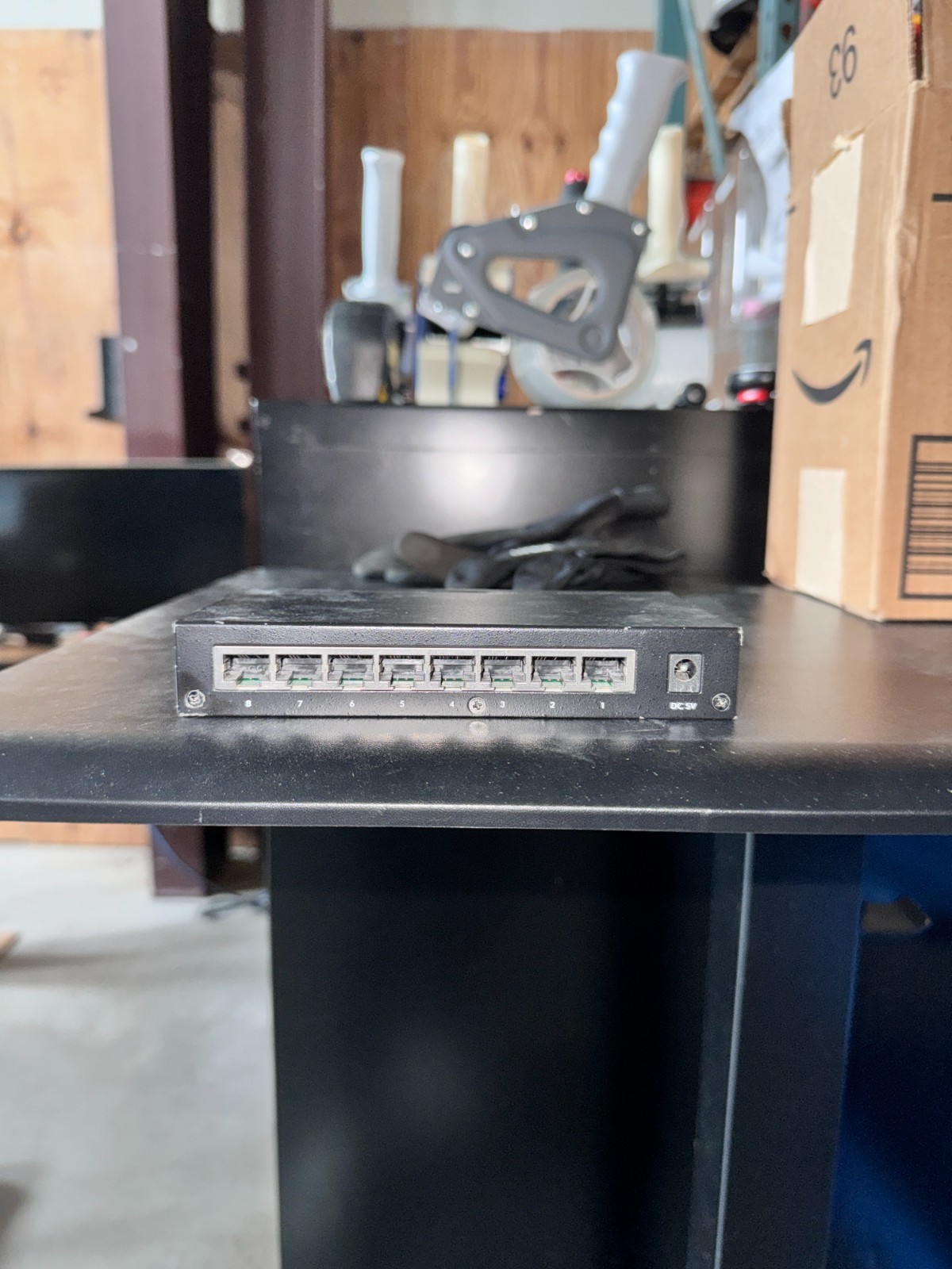 Intellinet  (523318) 8-Ports Ethernet Switch