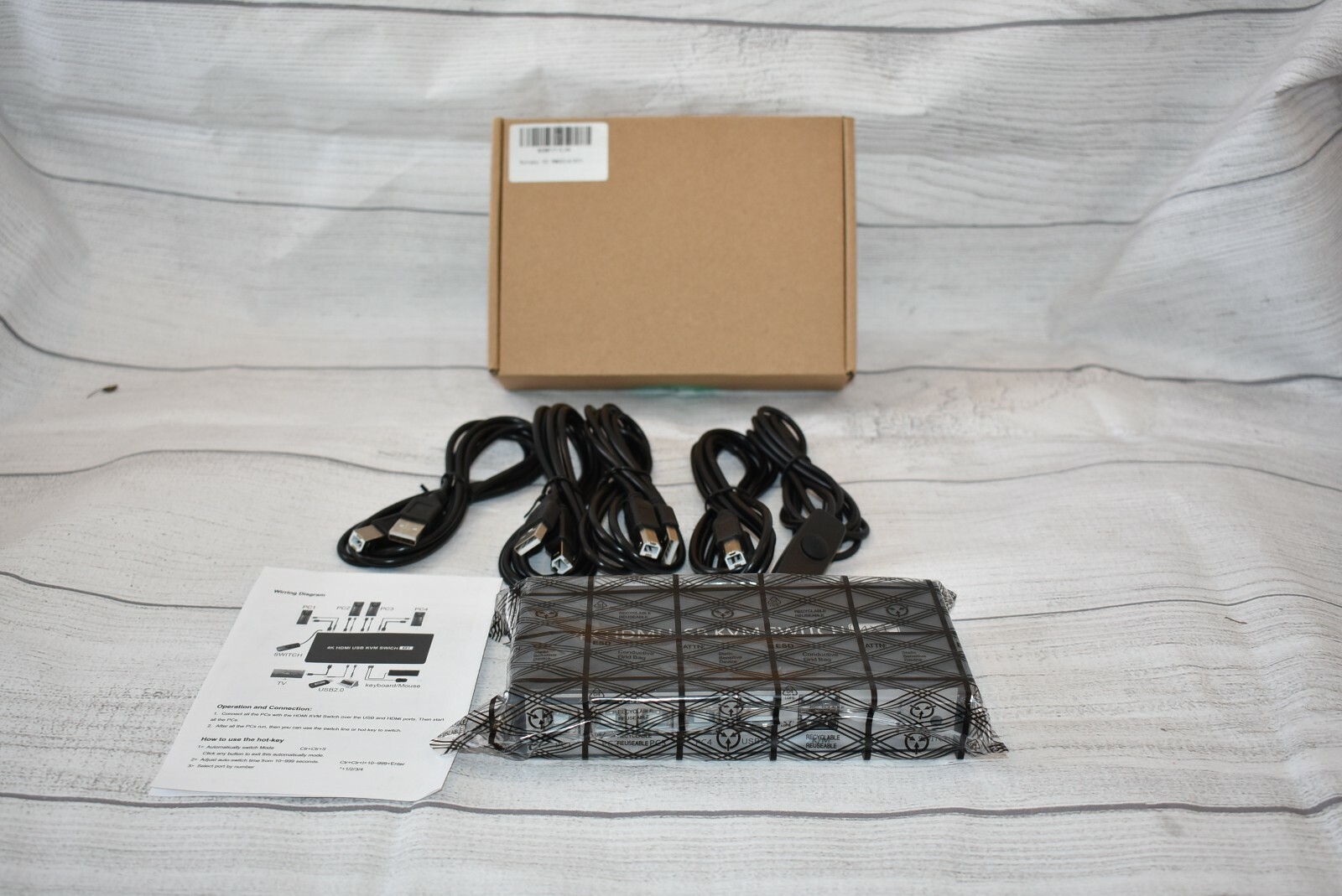4x1 4 Port 4K HDMI USB KVM Switch with Cables Video Mouse Switcher