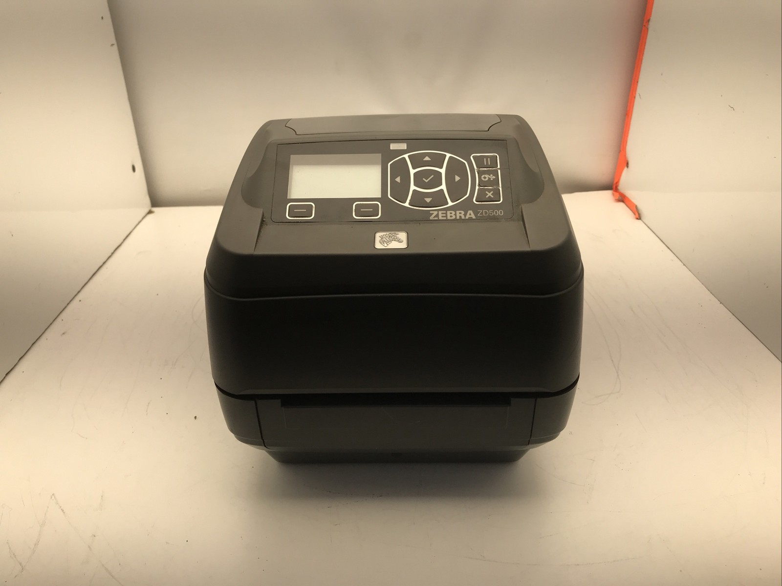 Zebra ZD500 Desktop Direct/Transfer Thermal Printer ZD50042-T01A00FZ POWERS ON