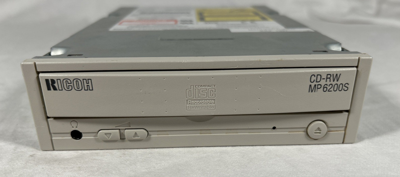 Ricoh - MP6200S - SCSI - CD-RW Drive