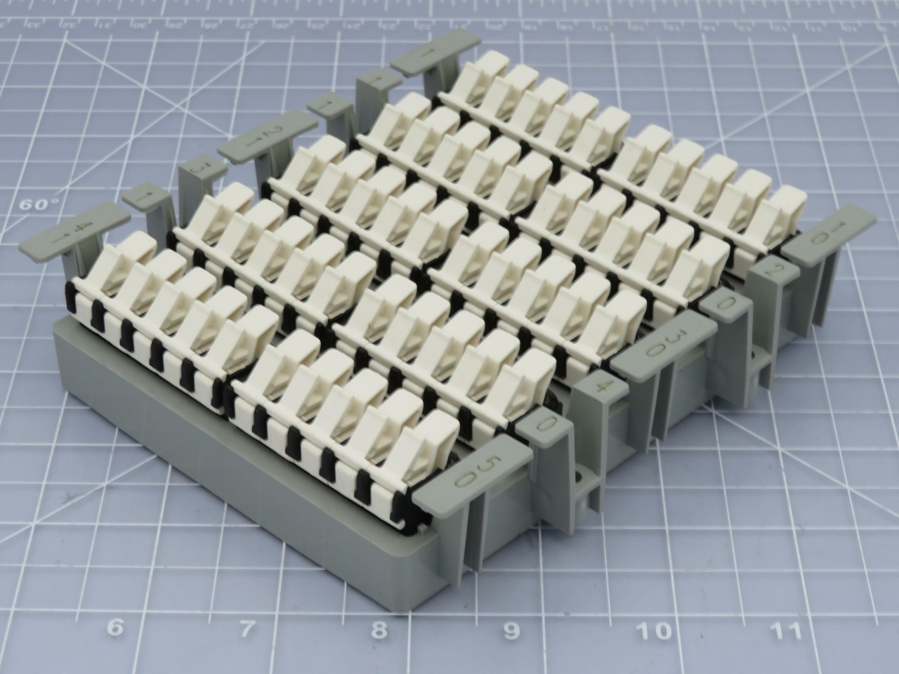 LOT OF 7 COMMSCOPE FIBER OPTIC TERMINALS T189866
