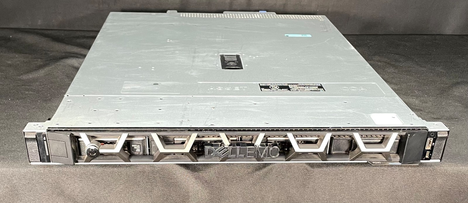 Dell PowerEdge R240  Server w/ 1 x Intel Xeon e -2124 Cpu ,3 x 900Gb HDD ,NO RAM