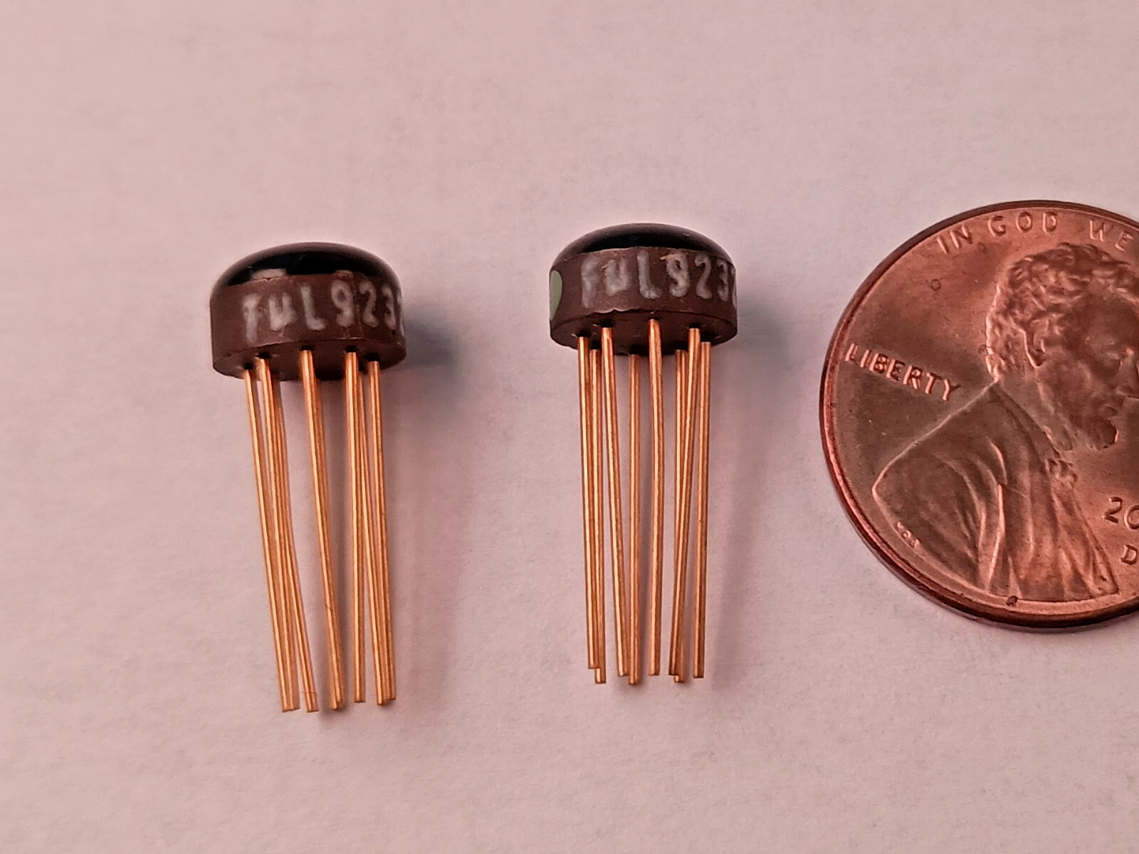 Qty 2:  Rare Vintage Fairchild RTL uL923 Micrologic - Historic - First IC's, NOS