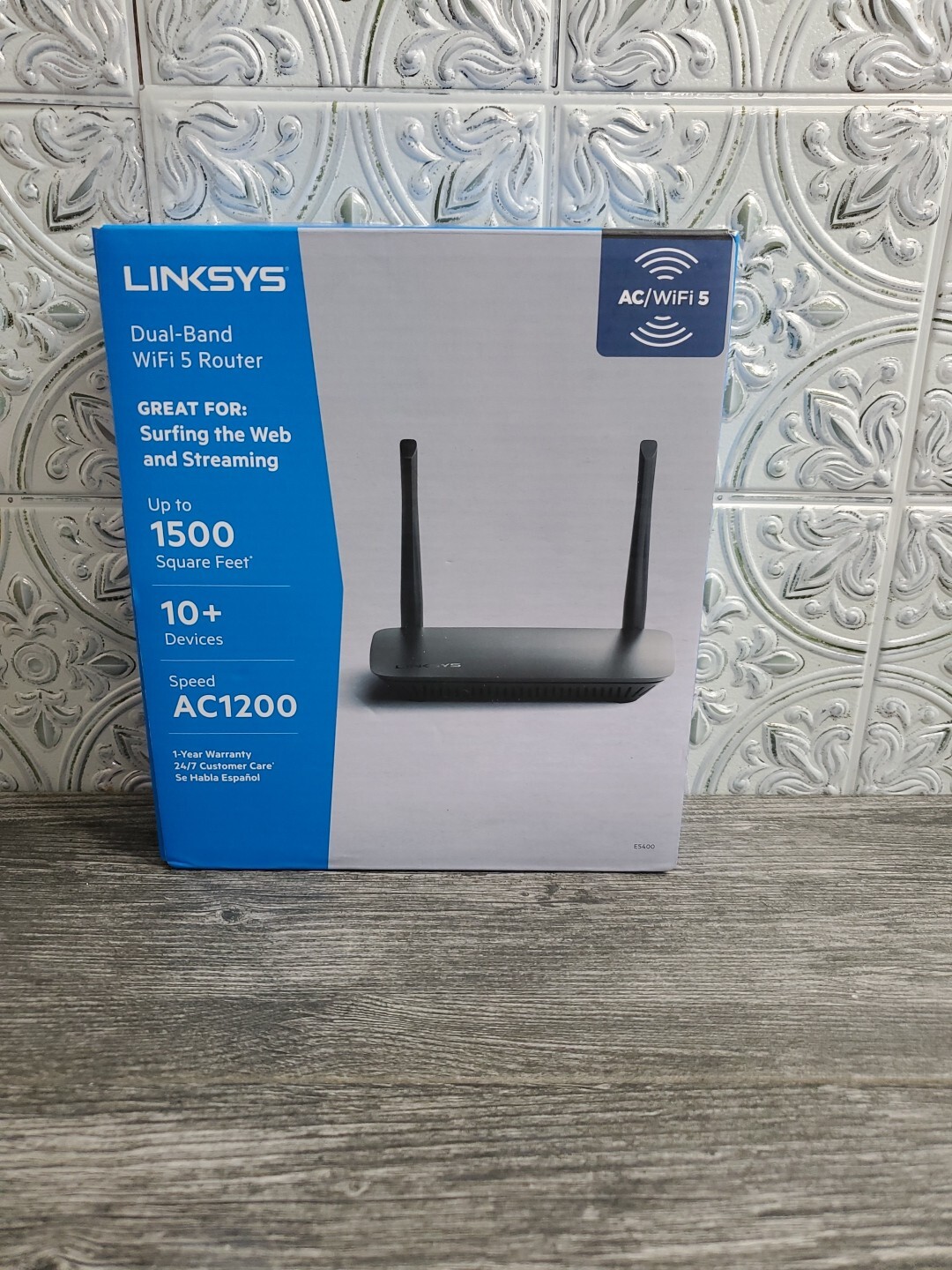 Linksys E5400 WiFi 5 Dual Band Router 1,500 Sq. ft AC1200