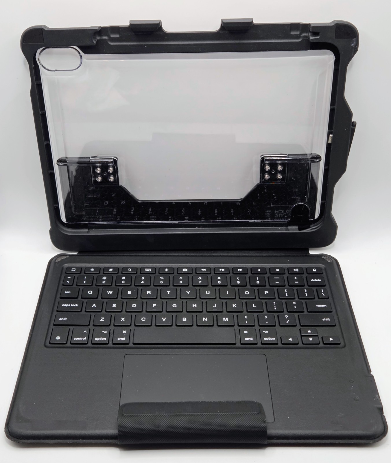STM Dux Keyboard Trackpad USB-C Case for iPad 10th Gen Black Open Box A2696
