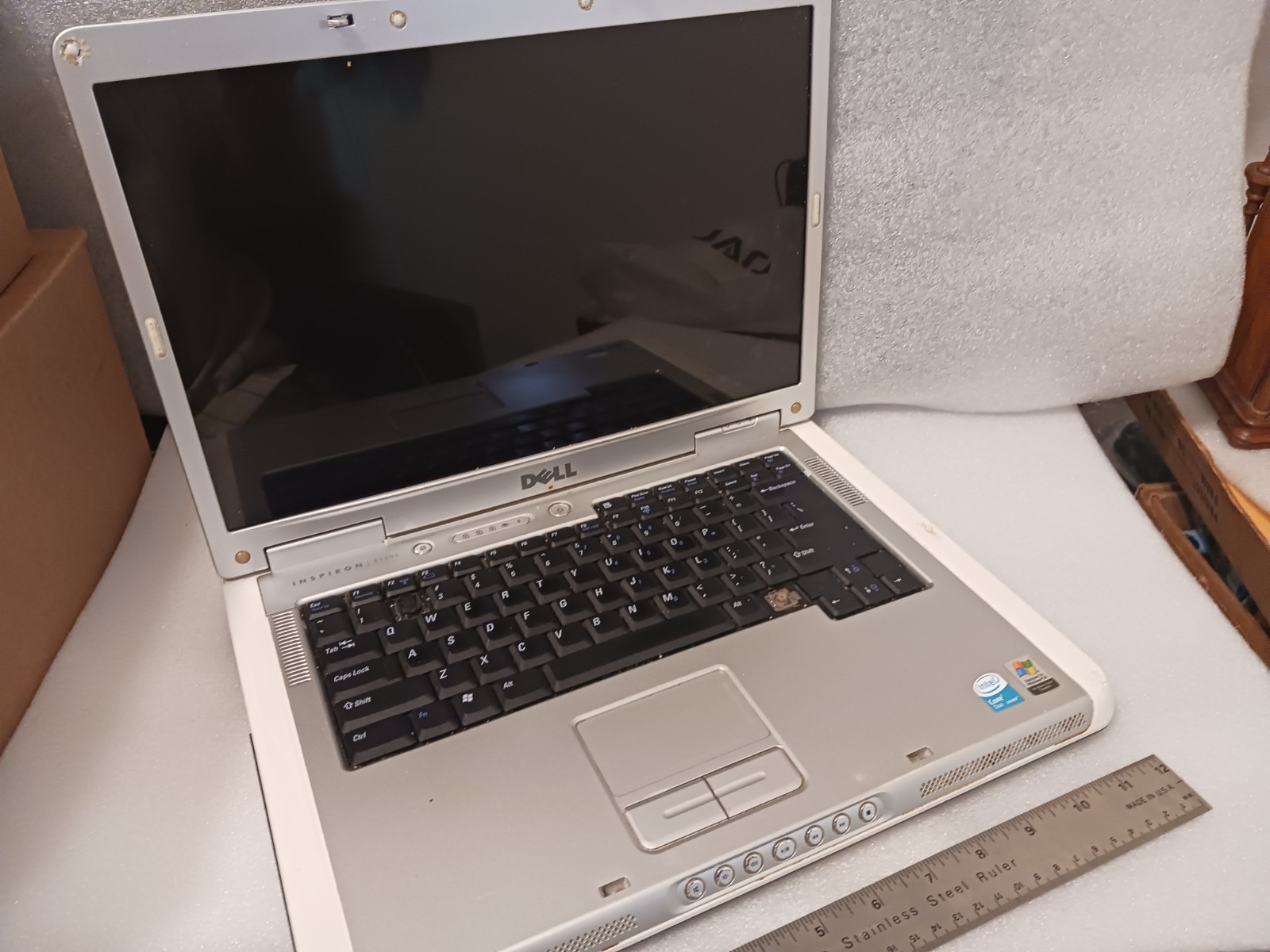 Dell Inspiron 6400 Unknown Condition Parts Only Sold As-Is Untested Unpowered