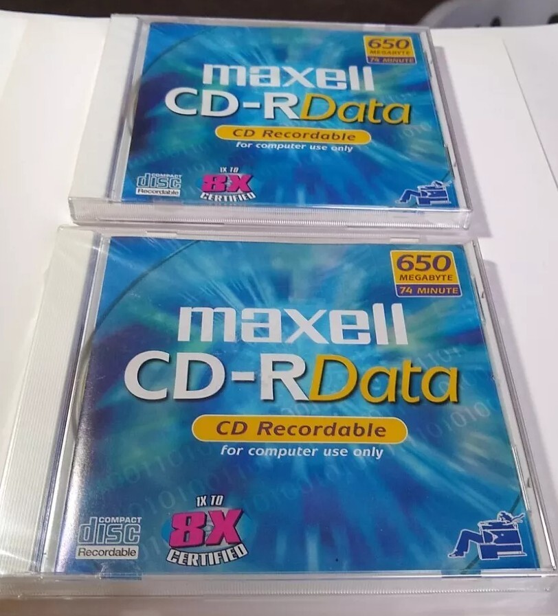 Maxwell CD-RData  2 Recordable 74 minutes 650 megabytes disc Sealed 8X
