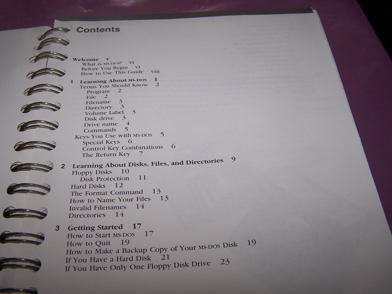 Commodore PC MS DOS 3.2 User's Guide and User's Reference - 1987 - 300+ pages #2