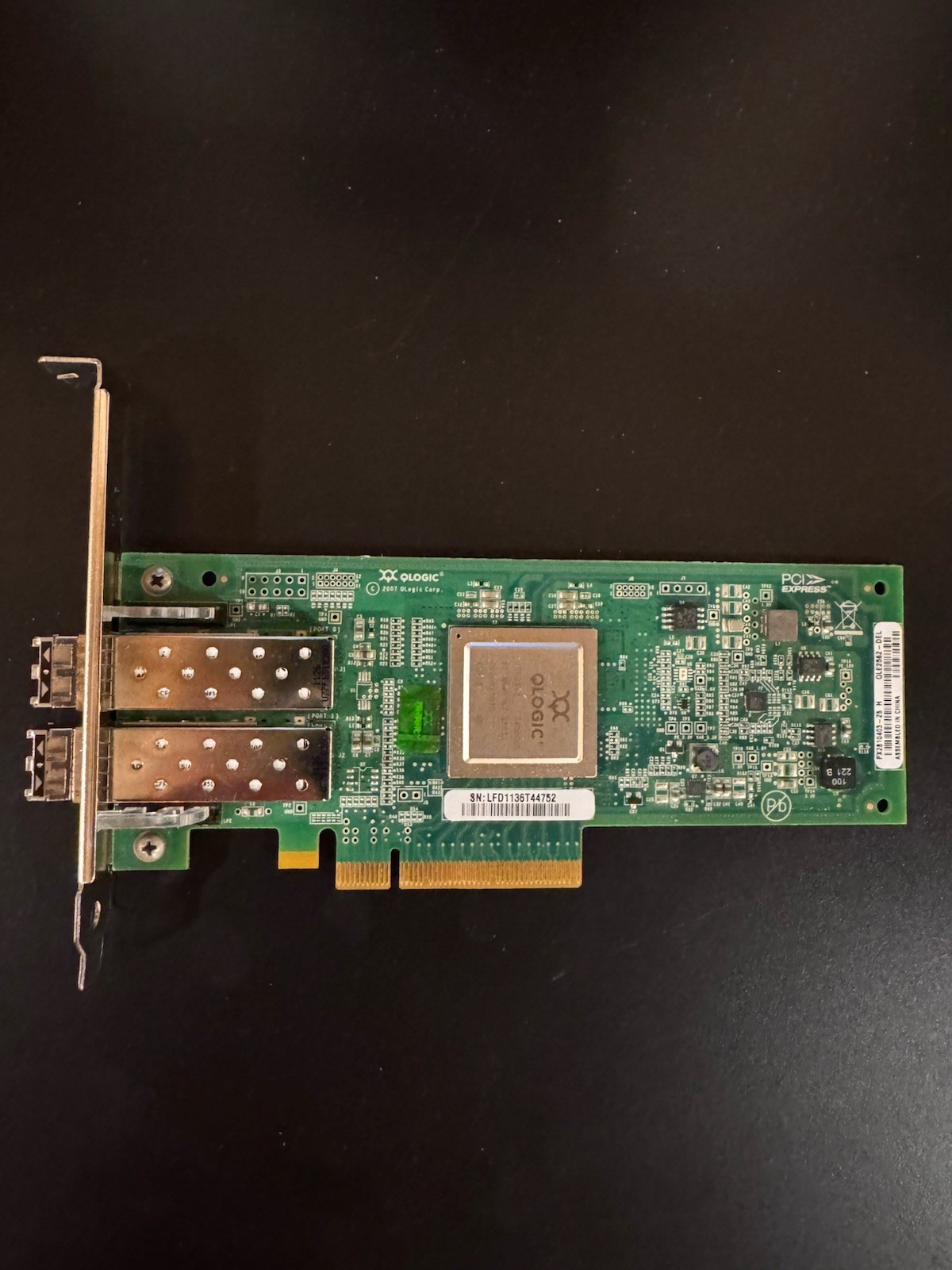 Lot Of 6 Dell QLogic QLE2562 PCle FC Card + Finisar FTLF8528P2BCV-QL SFP
