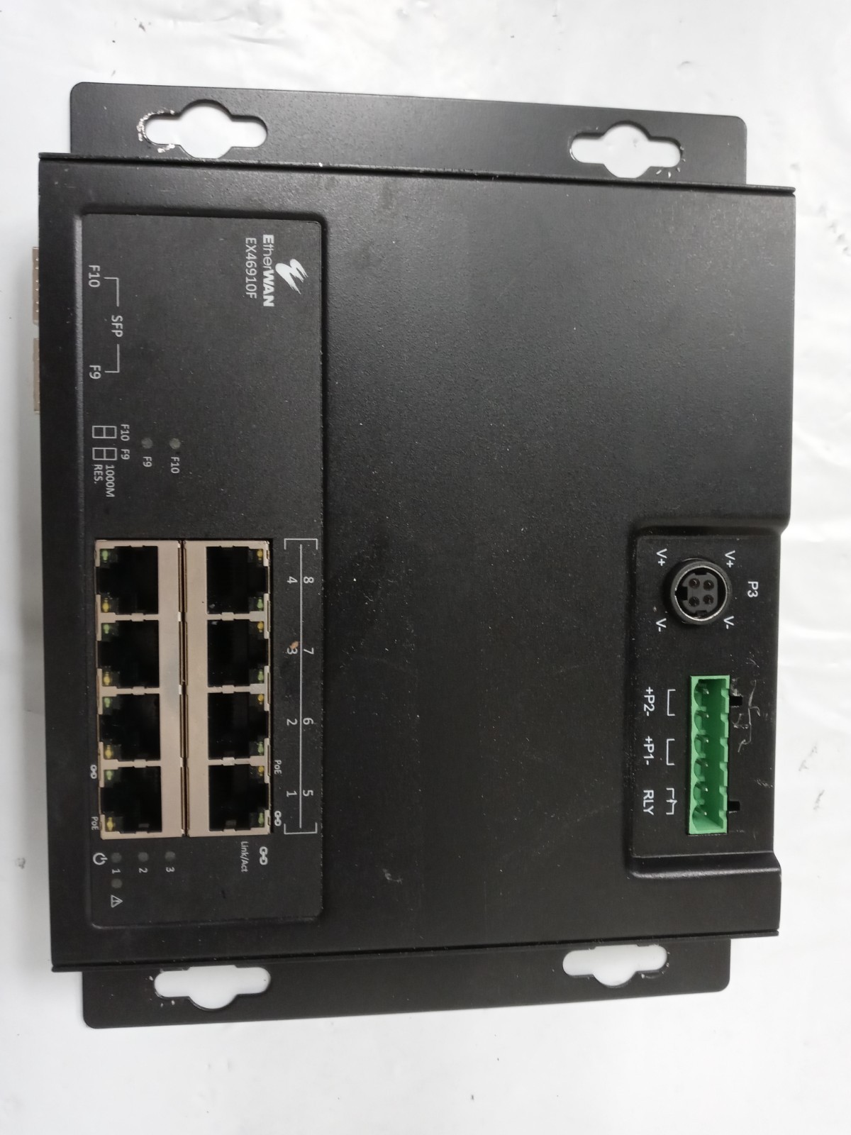 Etherwan Systems EX46910F | Hardened Unmanaged 8-Port Gigabit PoE & 2-Port Gigab