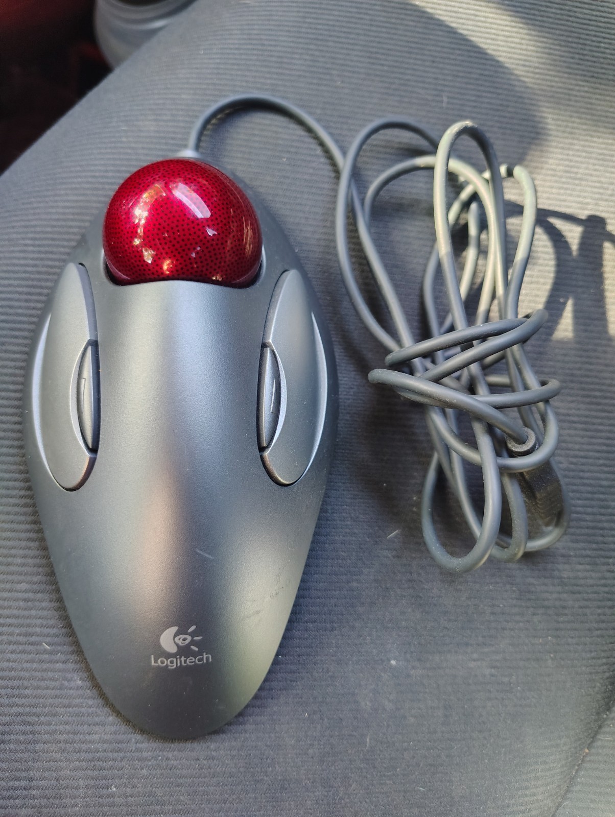 Logitech T-BC21  Trackman Trackball USB Mouse Marble Ball 810-000767