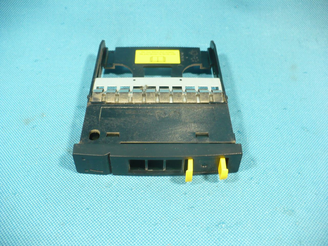 HPE HP 0975662-05 729689-001 2.5" Drive Blank Filler 8200 8400