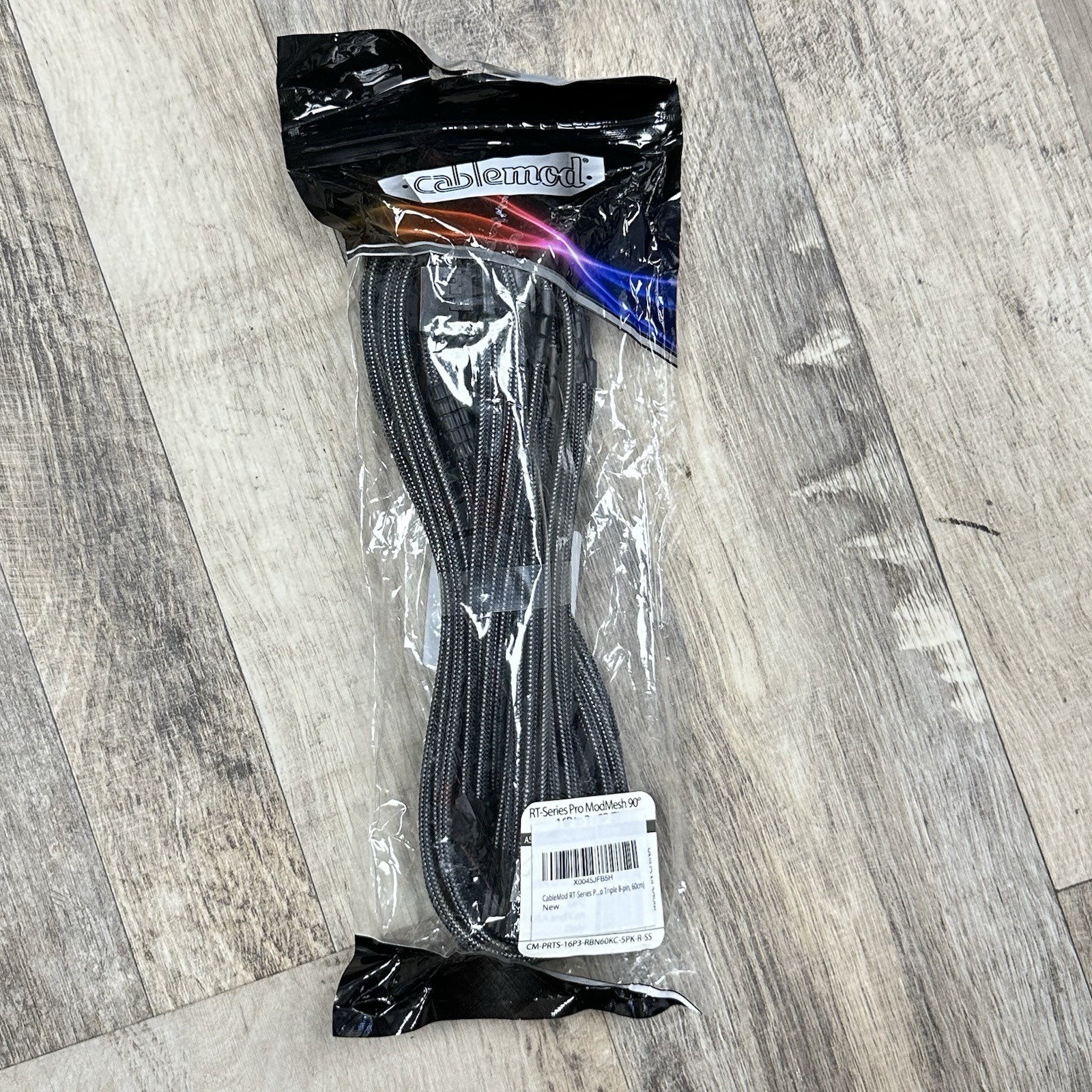 CableMod RT-Series Pro ModMesh Sleeved 12V-2x6 12VHPWR PCIe Cable Carbon