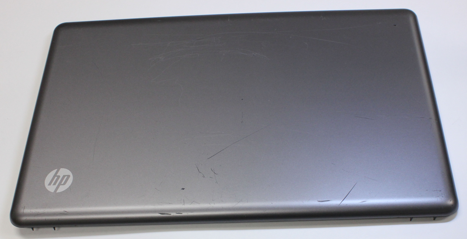 HP 2000-200 Series LCD Back Cover Top Lid for Screen 646112-001 w/ Wi-Fi Antenna