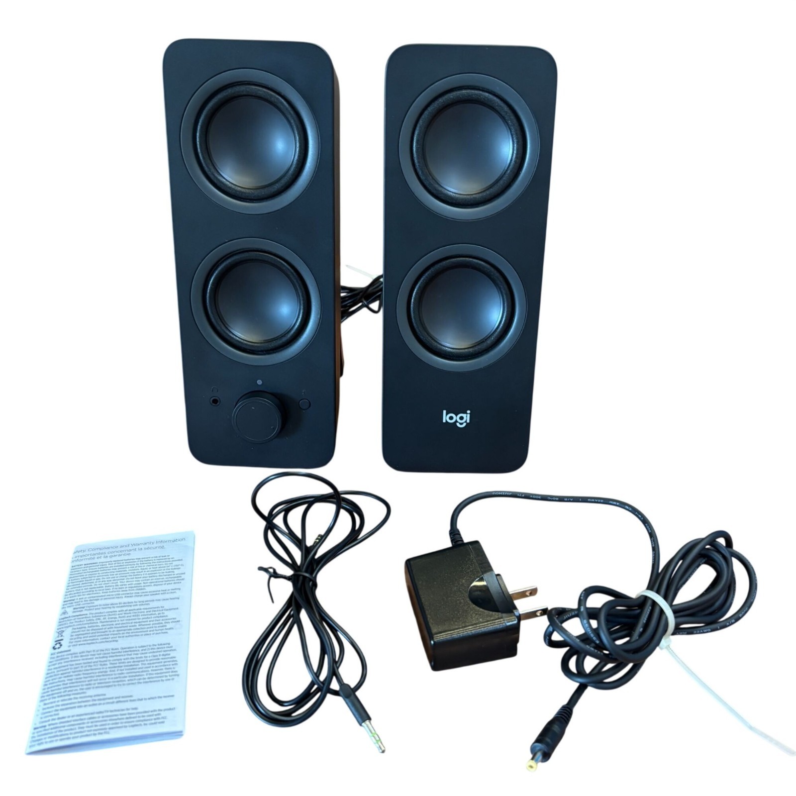 Logitech Z207 2.0 Stereo Computer Speakers with Bluetooth