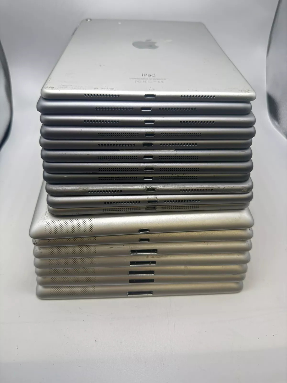 Lot of 17 iPad 2 /4 /6 Air / Pro (Untested) For Parts (Check Description)