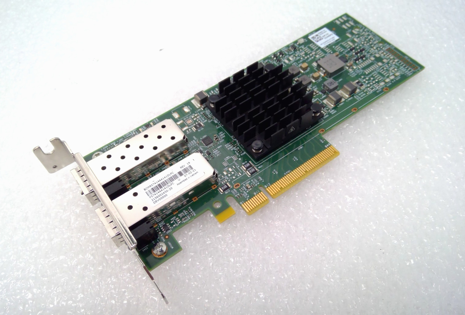 Dell 24GFD Broadcom 57414 Dual Port 25Gb SFP28 Network Adapter 024GFD