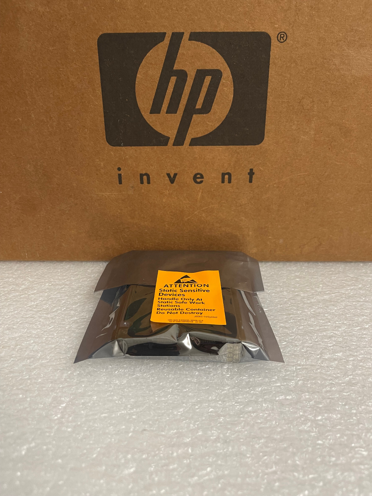 HP 870753-B21 300GB 12G 15K 2.5" SC DIGITALLY SIGNED HARD DRIVE 870792-001