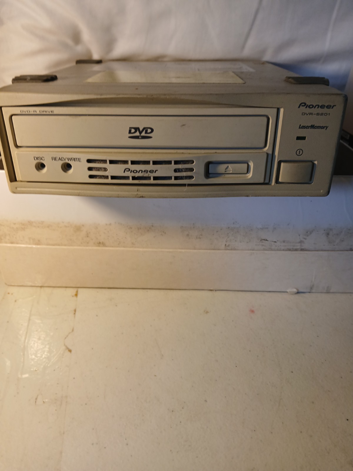 Pioneer DVR-S201 External SCSI DVD-R Authoring Drive