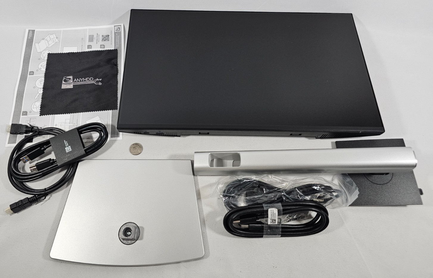 Dell 22" Computer Monitor Screen 1080p HDMI DisplayPort USB 3.0 16:9 IPS VGA