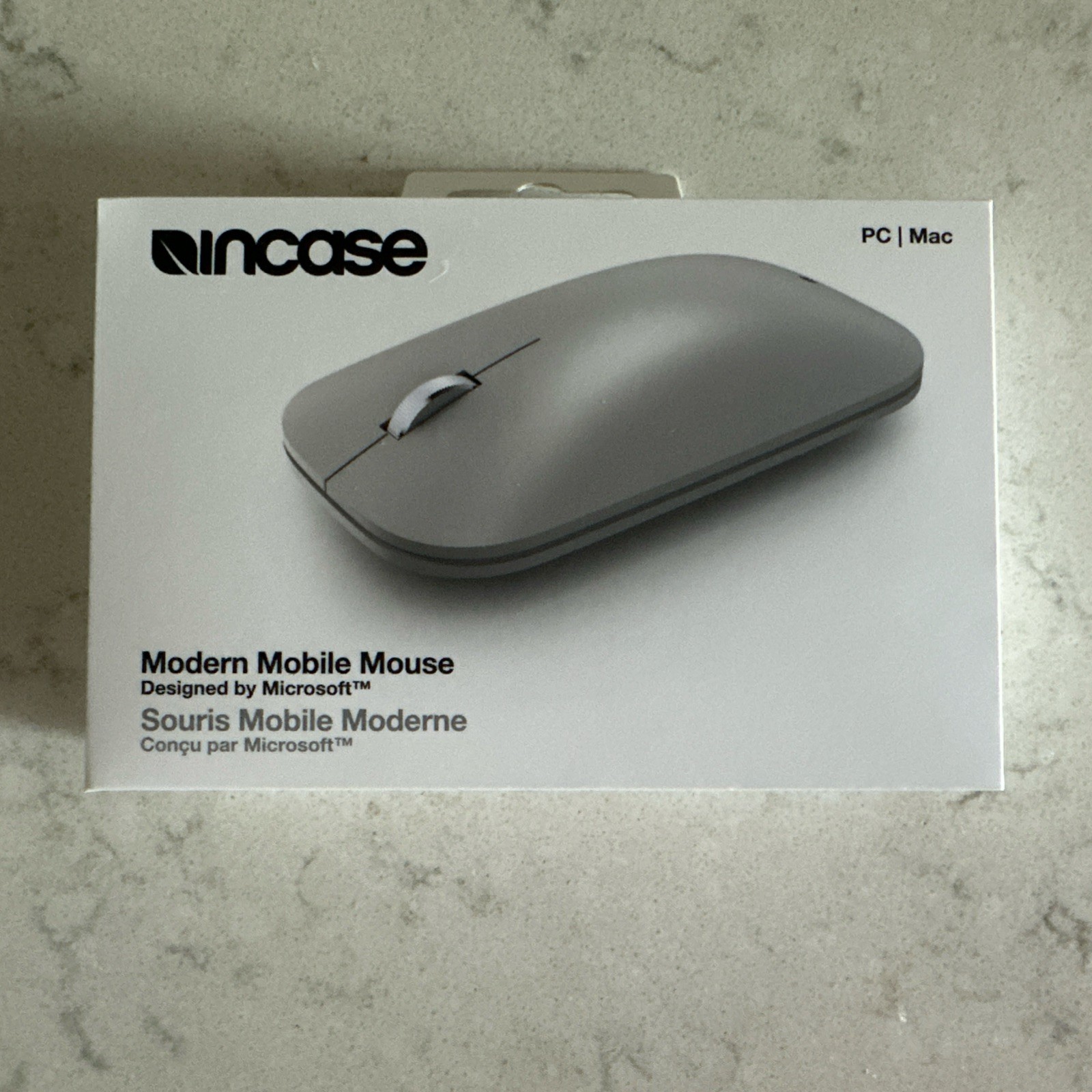 Incase Modern Mobile Mouse – Designed by Microsoft – Lightweight